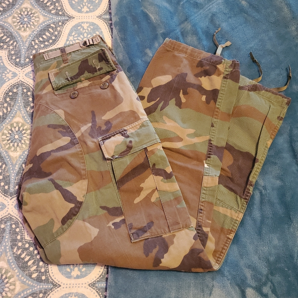 Women's Camouflage Straight Leg Pants